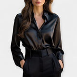 Irena – Elegantna bluza Karolina Prague