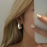 Olivia - Minimalistické Náušnice Kapka Deště Karolina Prague