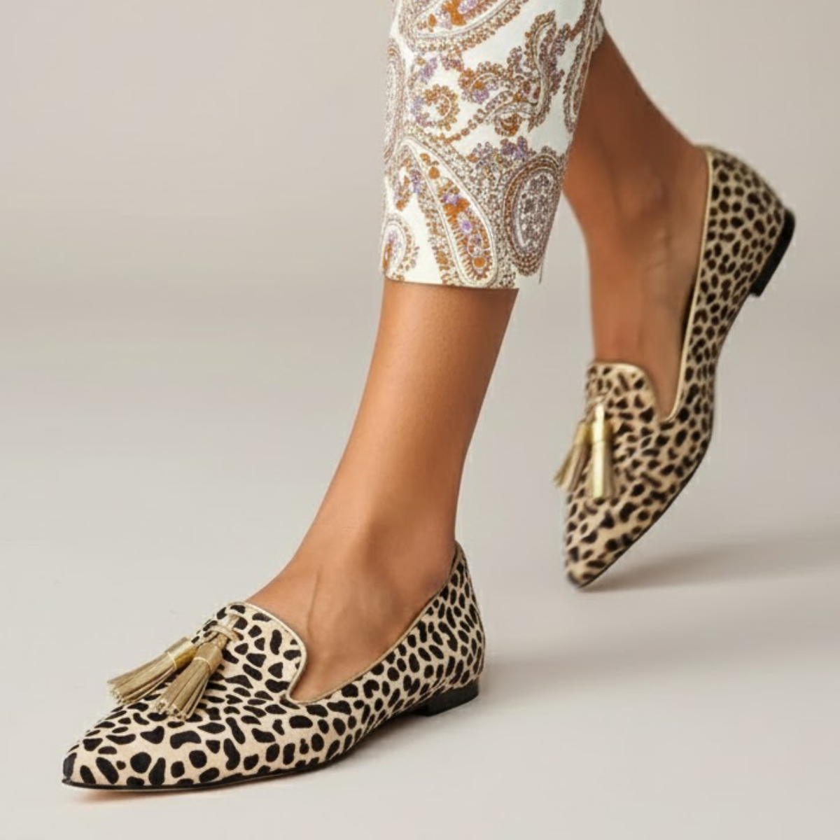 Erika - Ženske mokasine s leopard printom Karolina Prague