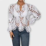 Malina – Elegantna Čipkasta Bluza Karolina Prague