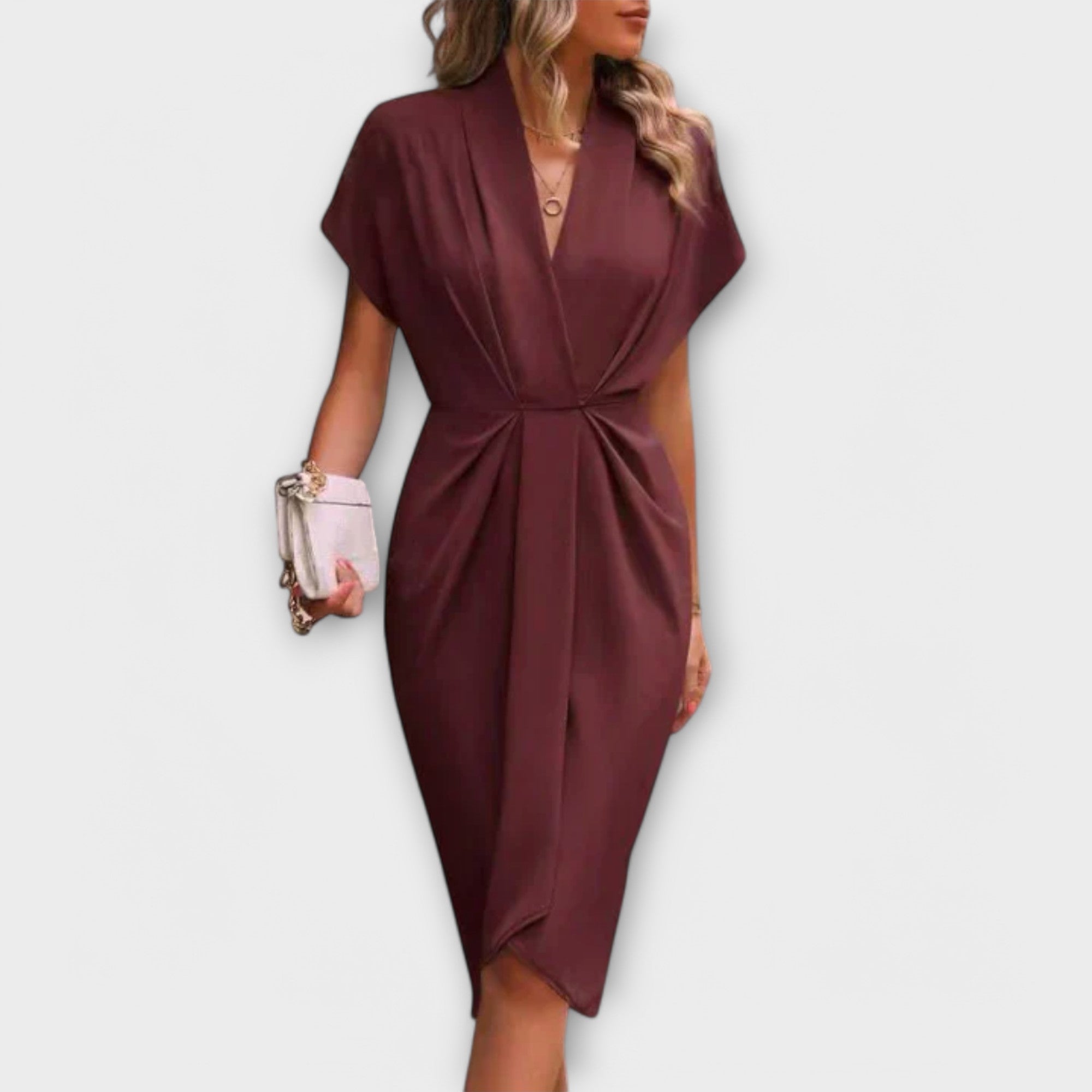 Serena – Elegantna i udobna midi wrap haljina Karolina Prague