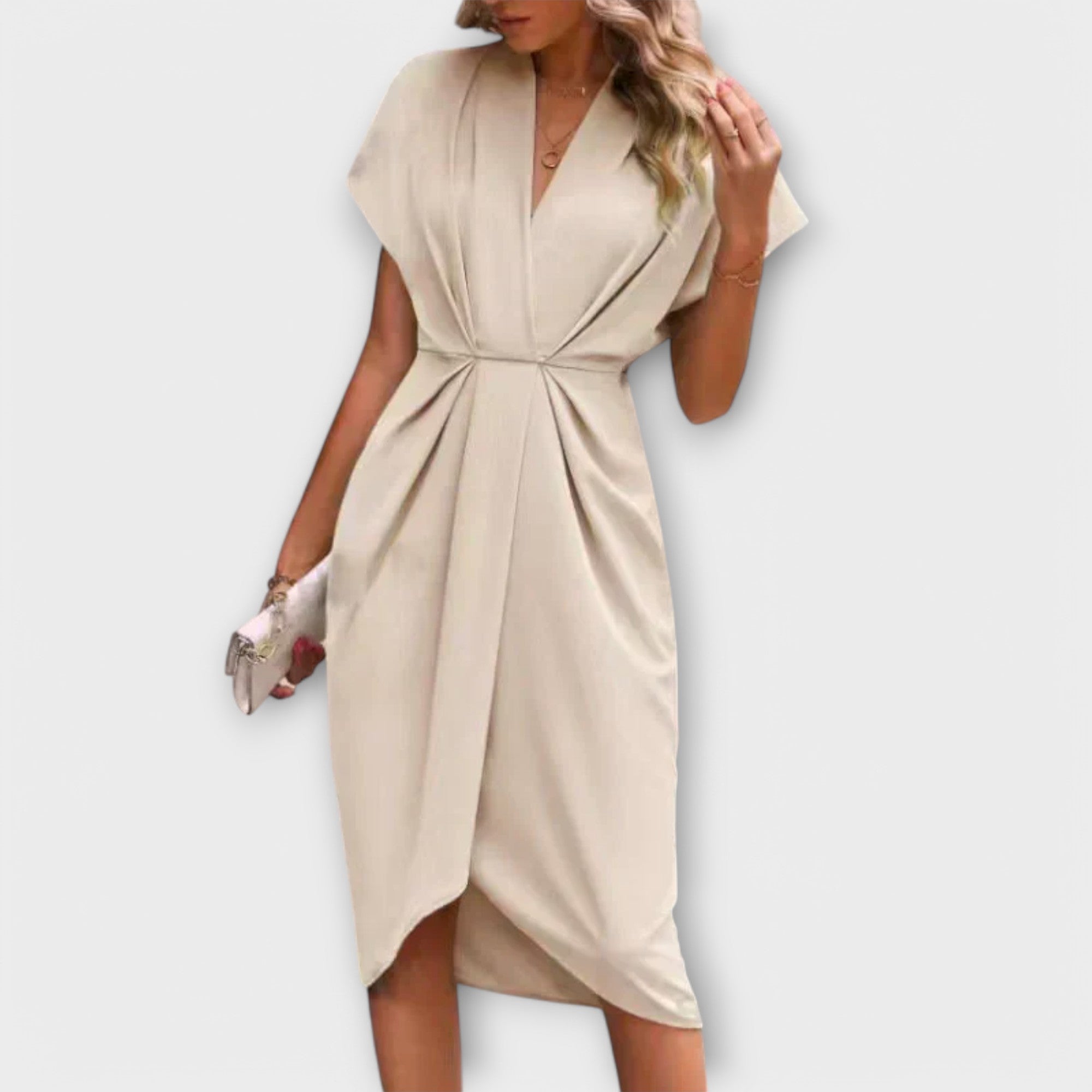 Serena – Elegantna i udobna midi wrap haljina Karolina Prague