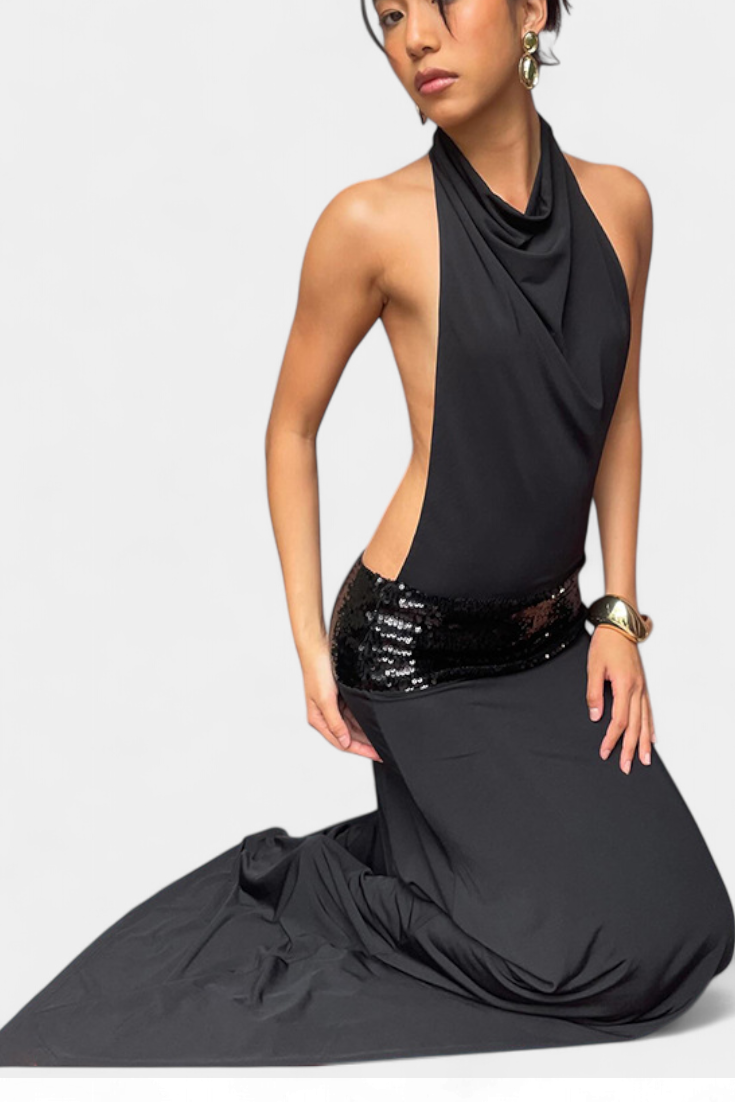 Ana Halter Haljina Elegancija Luksuz Karolina Prague