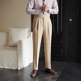 Milian | Elegante High-Rise Hose Karolina Prague