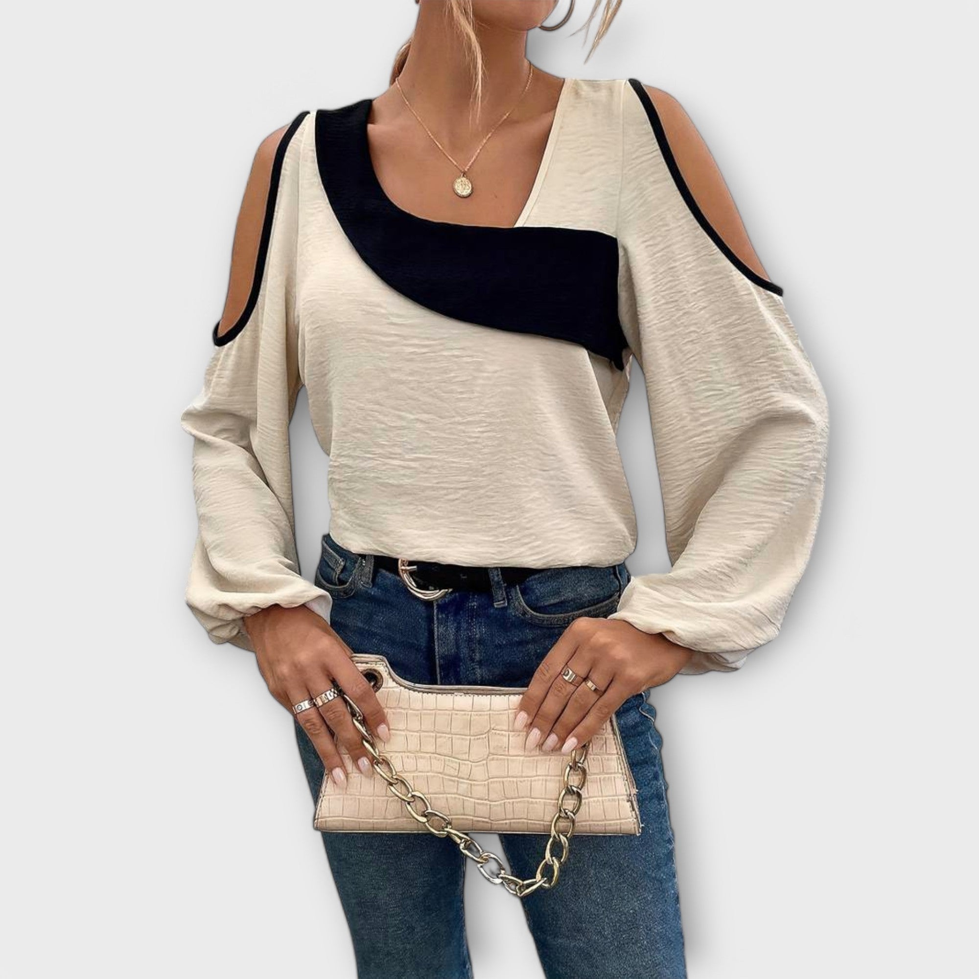 Marina – Elegantna bluza s modernim kvadratnim izrezom Karolina Prague