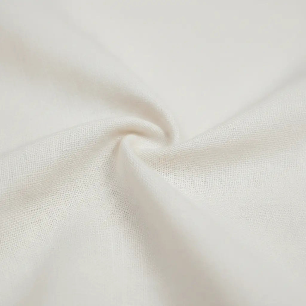 Vendula – Elegantní bílé šaty s nadčasovým stylem Karolina Prague