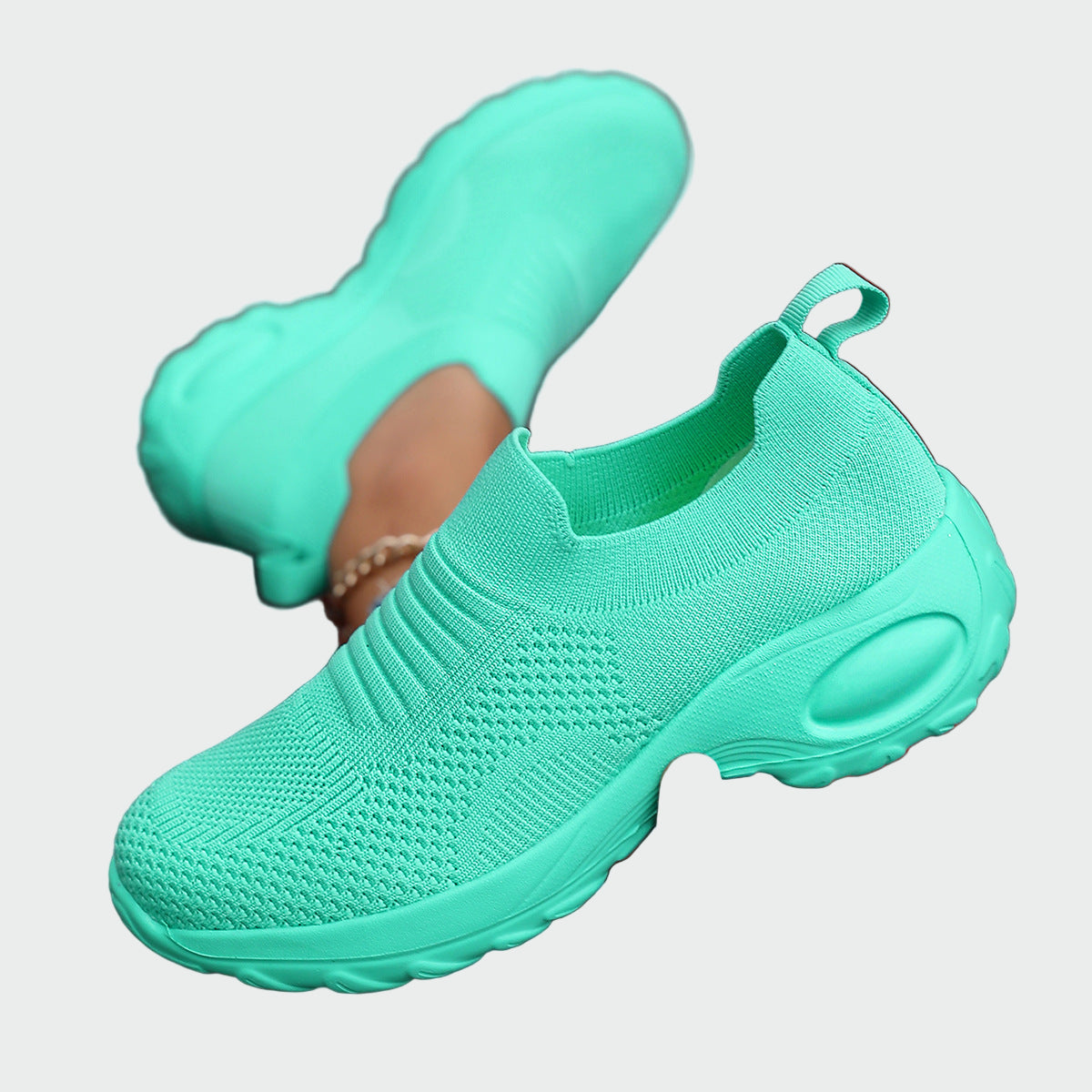 Klasični Sportski Slip-On Karolina Prague