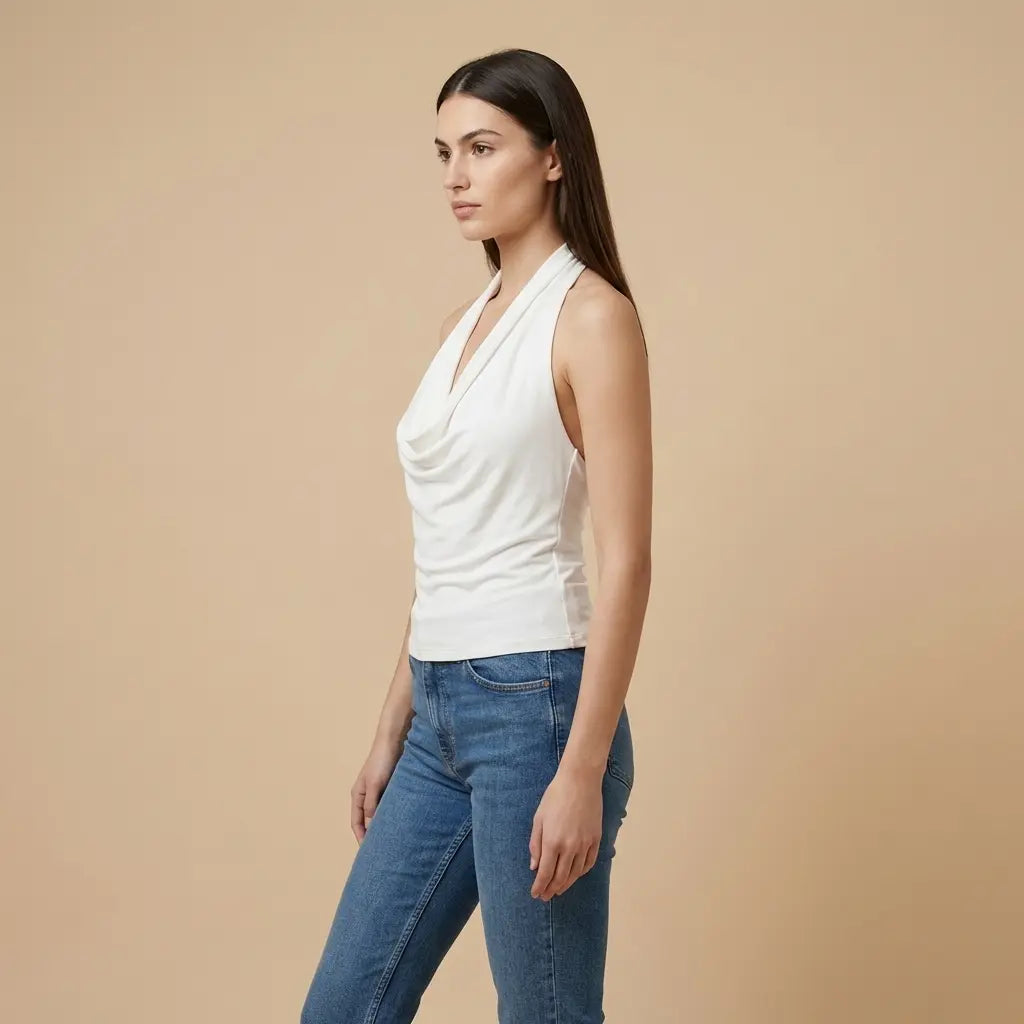 Radka – Elegantní halter top v bílé barvě Karolina Prague