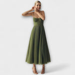 Lucrezia – Elegantna Haljina sa Šarmom Karolina Prague